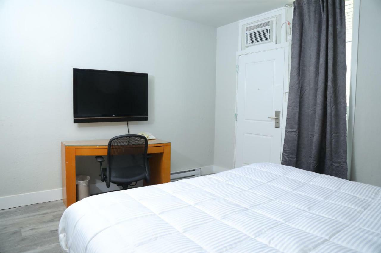 Fraser Inn Πρινς Τζορτζ Εξωτερικό φωτογραφία