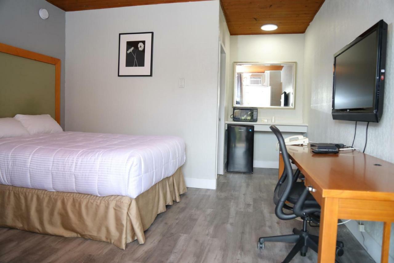 Fraser Inn Πρινς Τζορτζ Εξωτερικό φωτογραφία